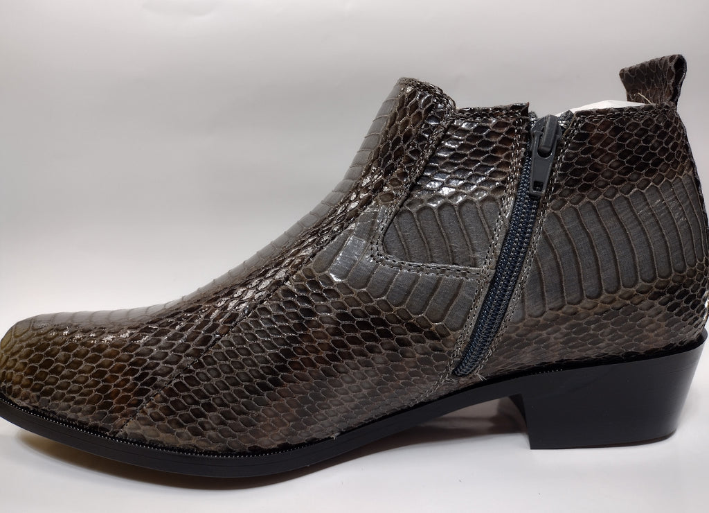 ANTONIO CERRELLI Men's Grey Snake Print Faux Leather Cuban Heel Dress Ankle Boots 13 - Pointed Toe Zipper Closure Fashion Footwear ANTONIO CERRELLI Men's Grey Snake Print Faux Leather Cuban Heel Dress Ankle Boots 13 - Pointed Toe Zipper Closure Fashion Footwear