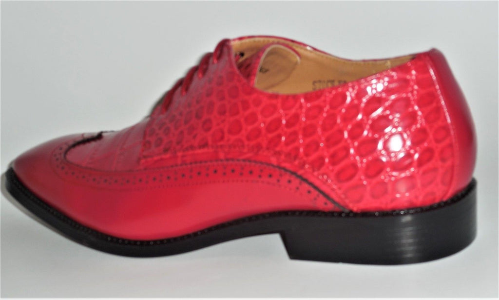 Red sale wingtip shoes