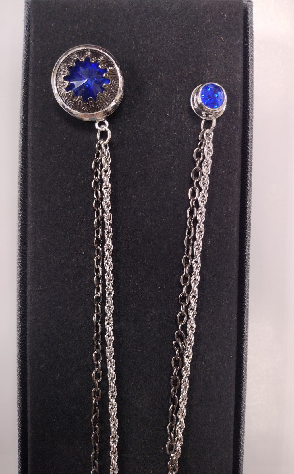 Mens Fancy Lapel Chain Sparkling Silver Pewter with Royal Blue Accent (Pin to Lapel or Breast Pocket)