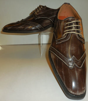 Antonio Cerrelli Men's Distressed Wingtip Dress Shoes